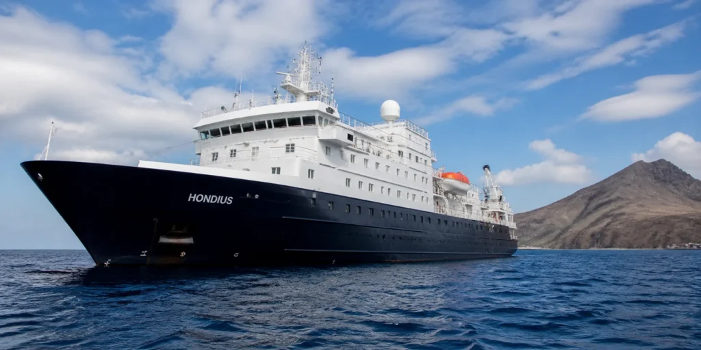 The Silent Virus on the Atlantic: A Cruise Ship, a Mystery, and Three Lives Lost